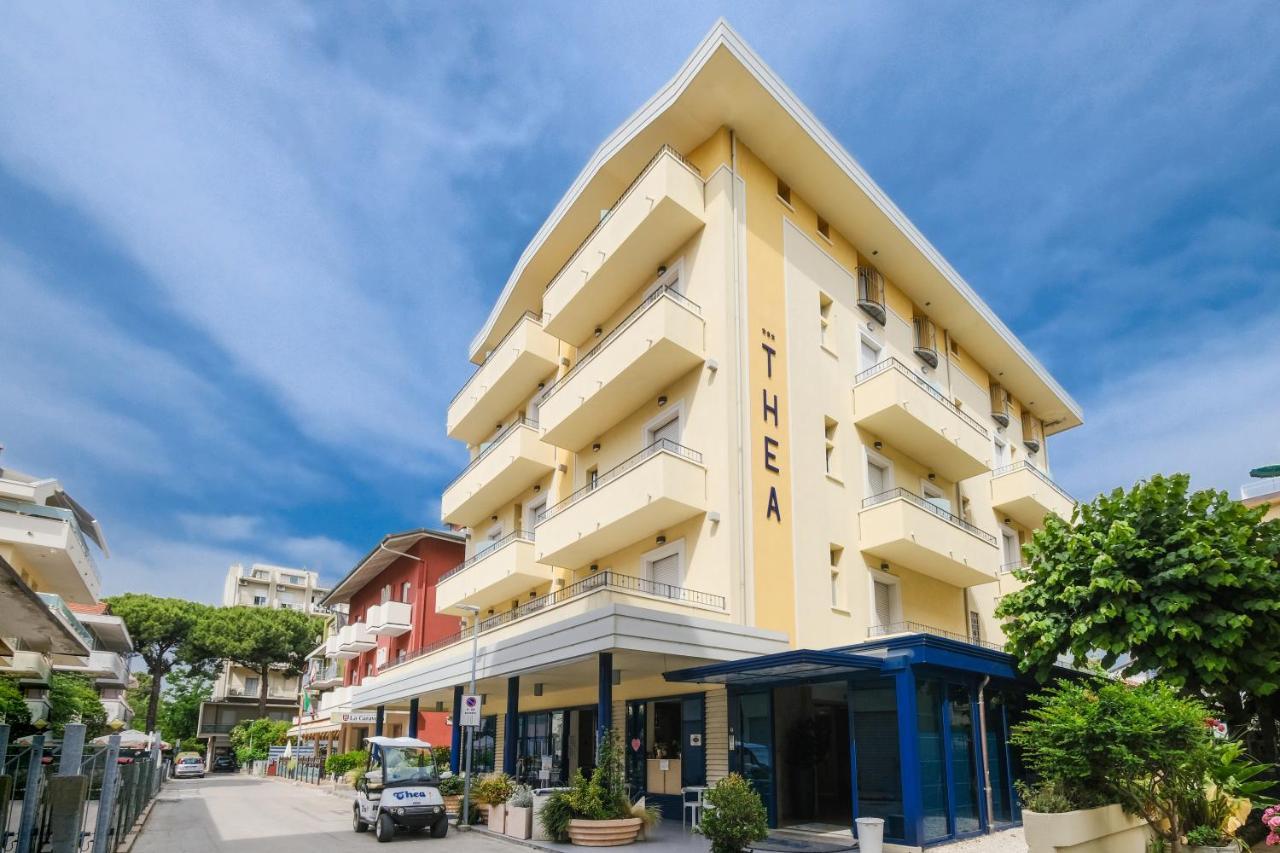 Hotel Thea Μπελάρια-Ιτζέα Μαρίνα Εξωτερικό φωτογραφία