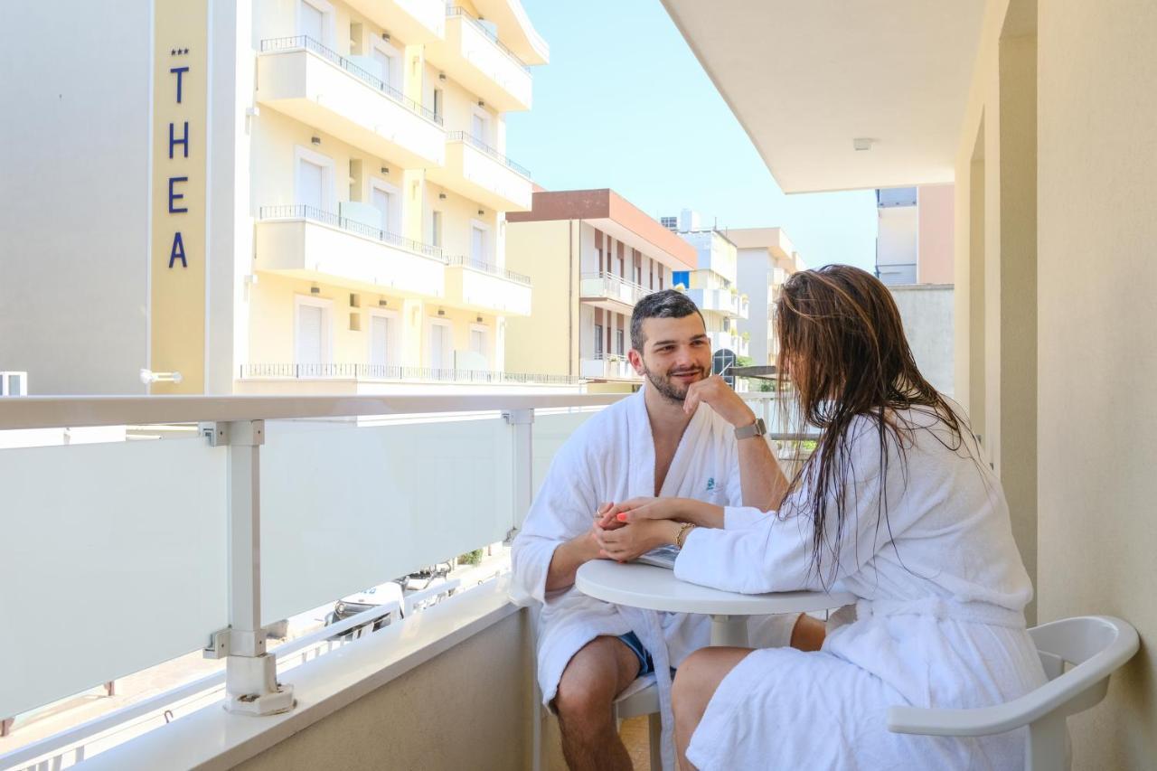 Hotel Thea Μπελάρια-Ιτζέα Μαρίνα Εξωτερικό φωτογραφία