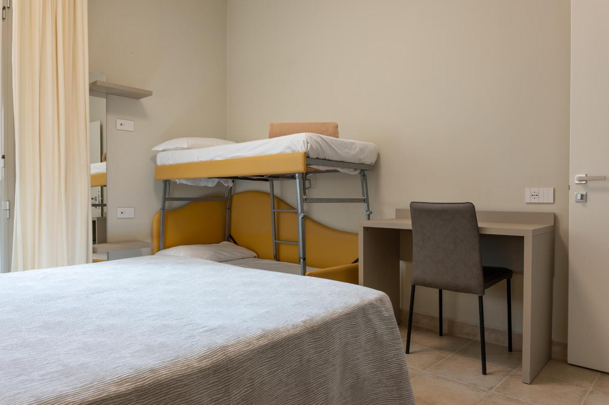 Hotel Thea Μπελάρια-Ιτζέα Μαρίνα Εξωτερικό φωτογραφία